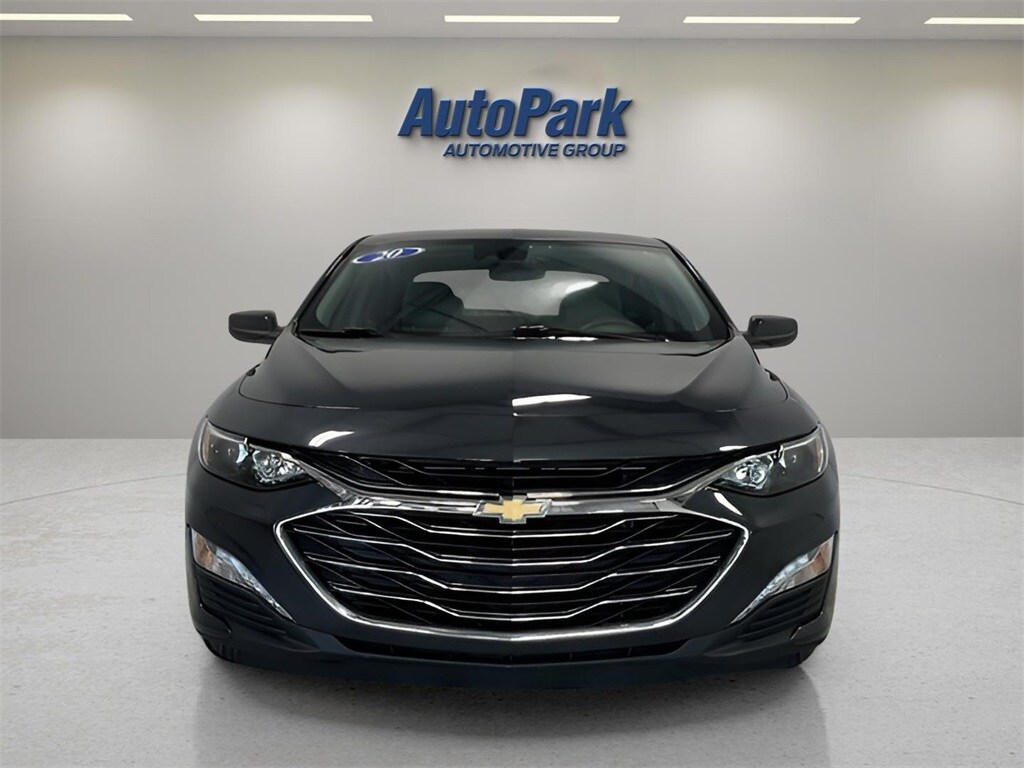 2020 Chevrolet Malibu 1LT photo 2