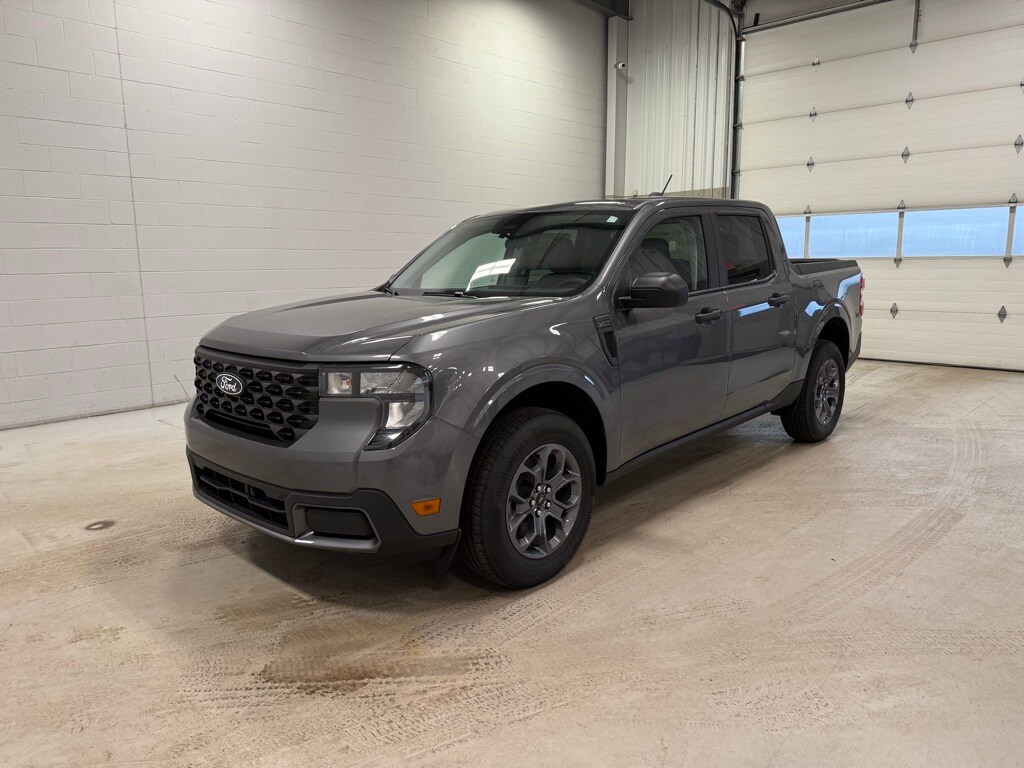New 2025 Ford Maverick XLT Truck SuperCrew