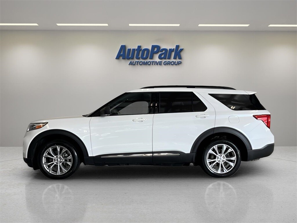 2020 Ford Explorer XLT photo 4