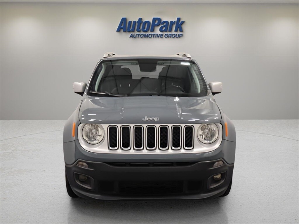 2018 Jeep Renegade Limited photo 2