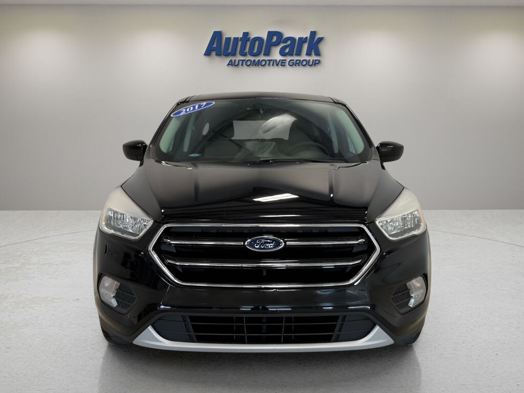Used 2017 Ford Escape SE SUV