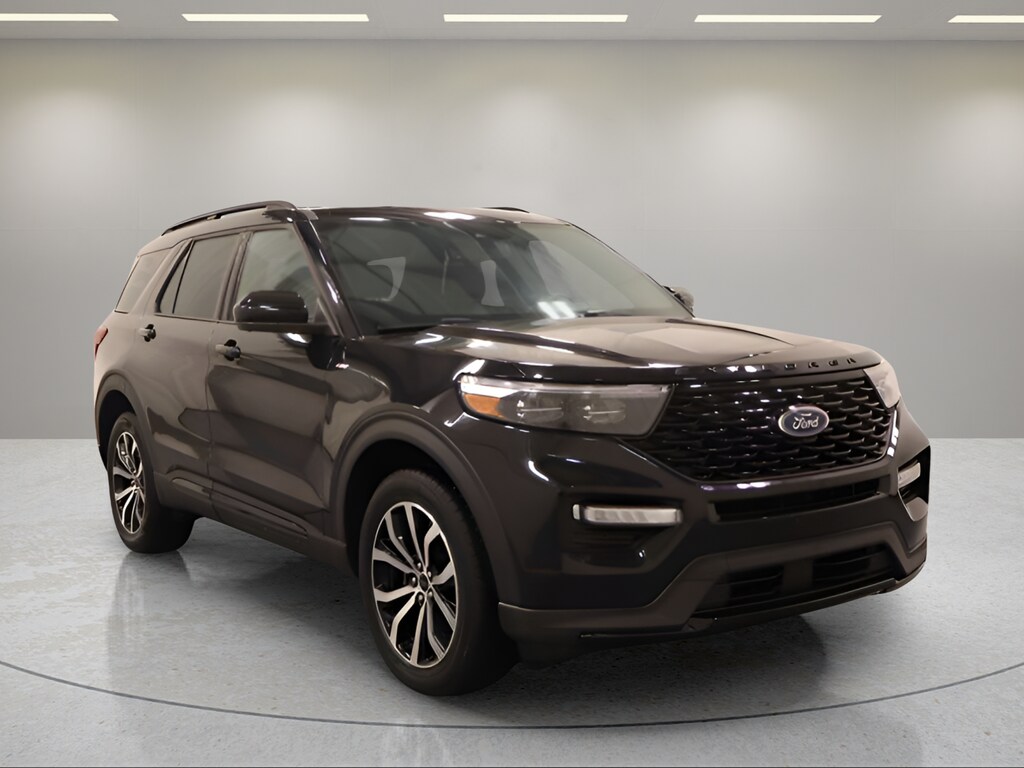 Used 2023 Ford Explorer ST-Line SUV