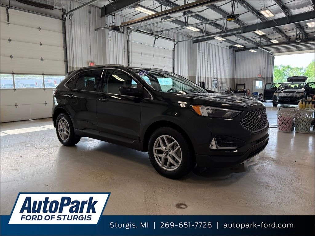 Certified 2024 Ford Edge SUV