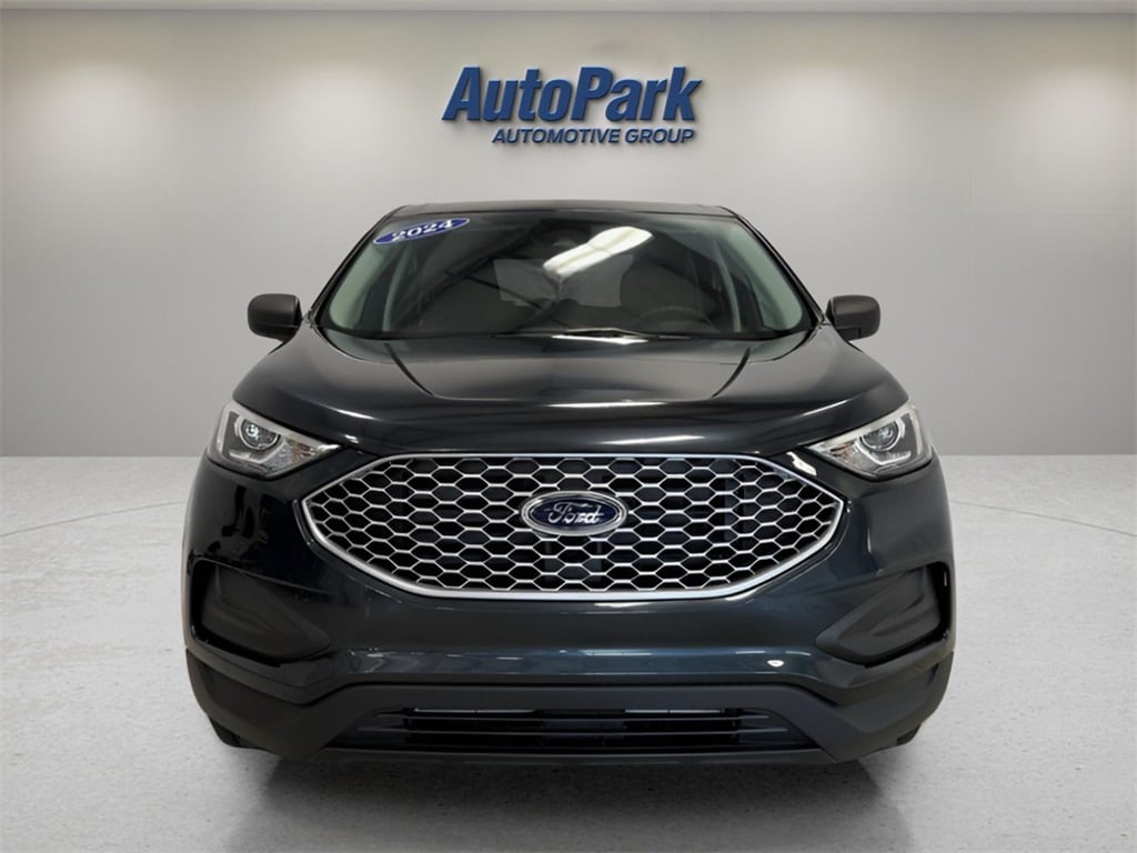 Used 2024 Ford Edge SE SUV