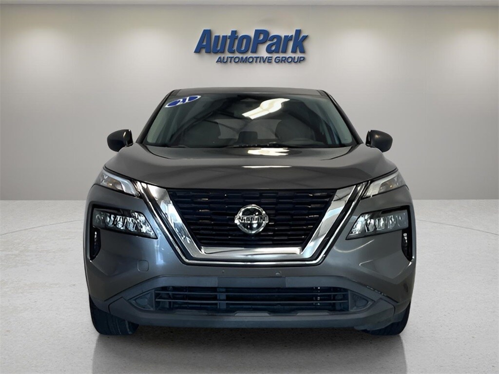 2021 Nissan Rogue S photo 2