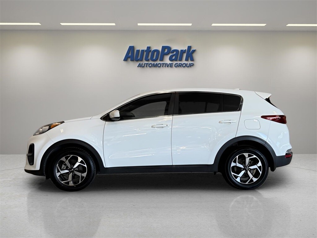 2021 Kia Sportage LX photo 3