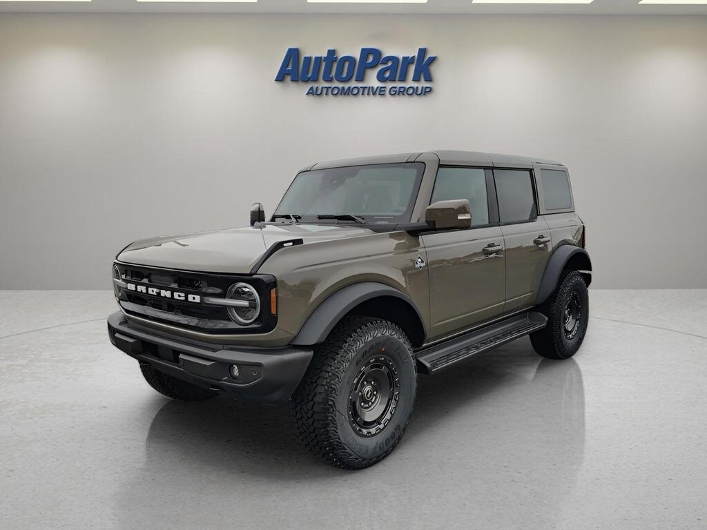 New 2025 Ford Bronco Outer Banks SUV