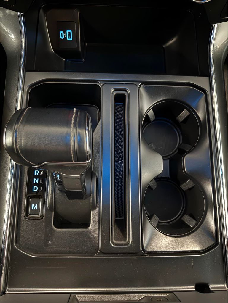 2022 Ford F-150 XLT - Photo 26