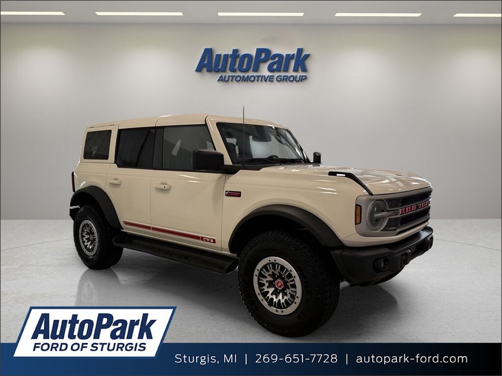 New 2026 Ford Bronco Outer Banks SUV