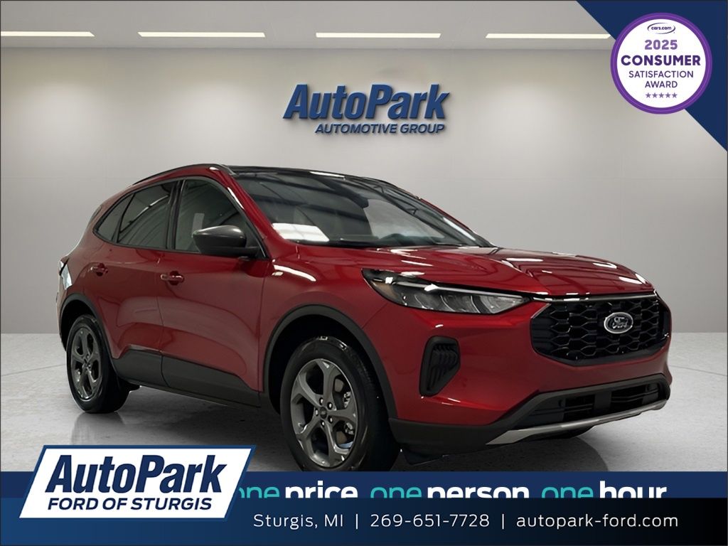 2025 Ford Escape ST-Line AWD's photo