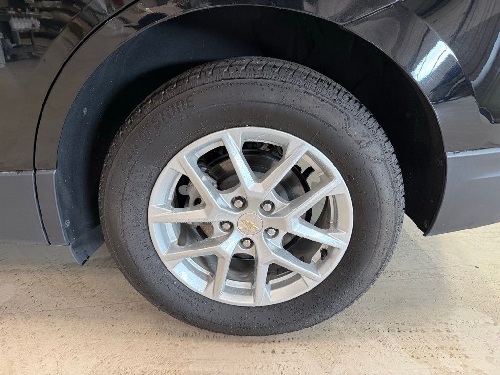 2024 Chevrolet Equinox LT - Photo 9