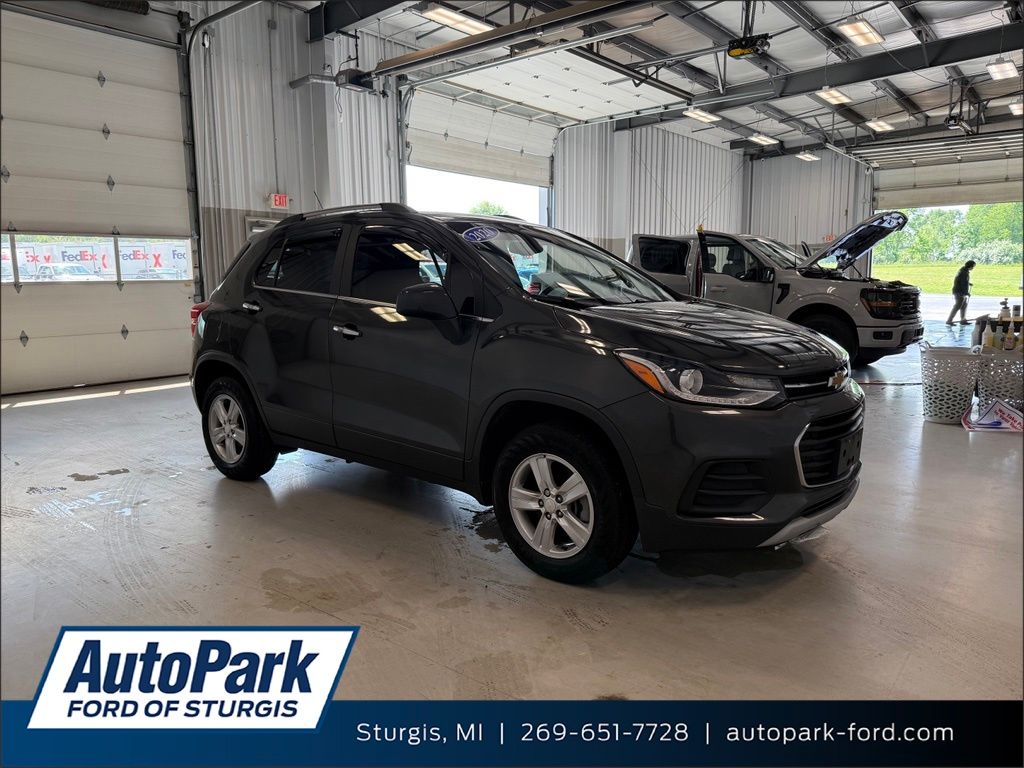 Certified 2020 Chevrolet Trax LT with VIN 3GNCJPSB5LL235381 for sale in Sturgis, MI
