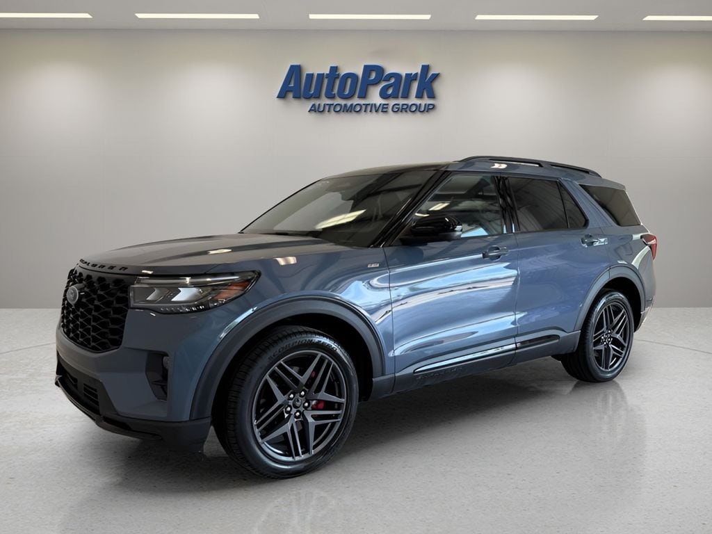 Used 2025 Ford Explorer ST-Line SUV
