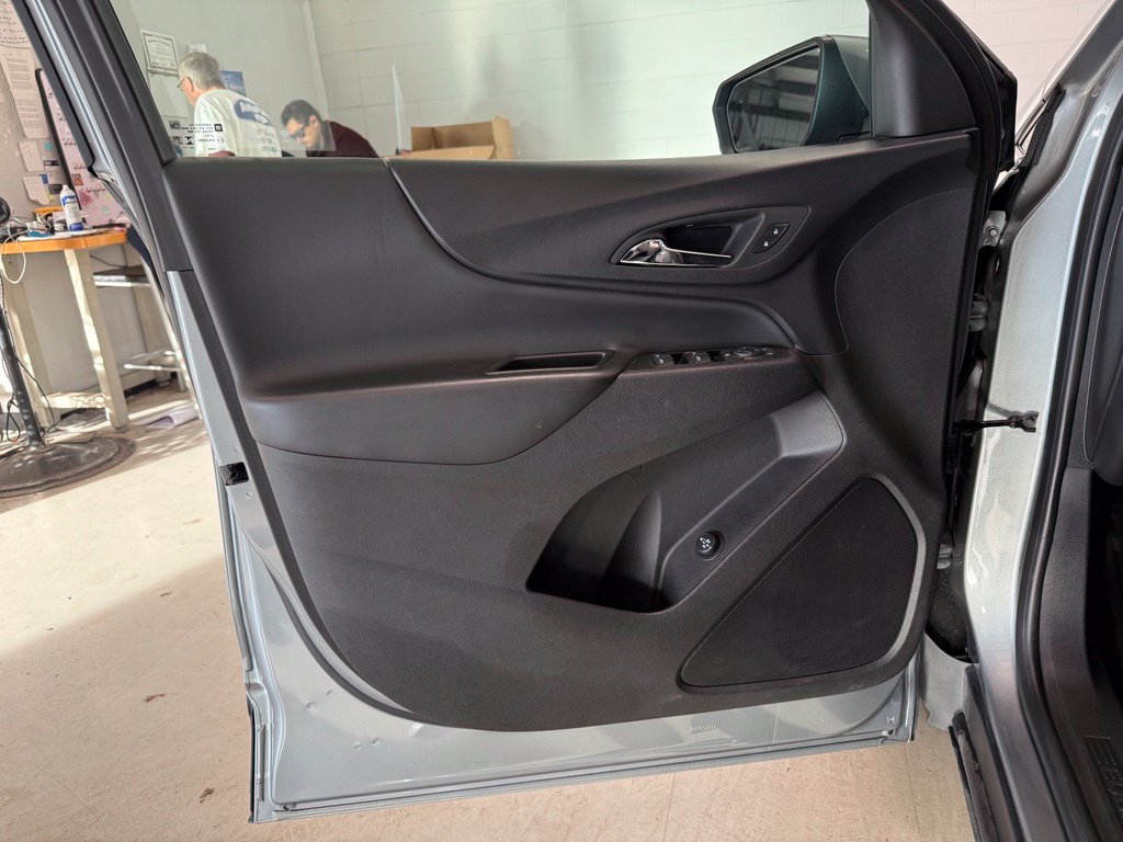 2024 Chevrolet Equinox LT - Photo 19
