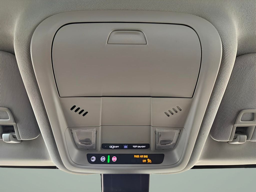 2024 Chevrolet Equinox LT - Photo 14