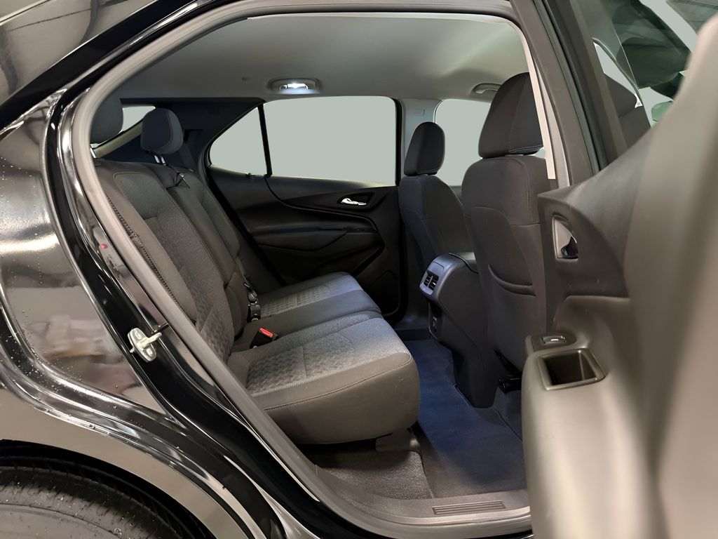 2024 Chevrolet Equinox LT - Photo 17