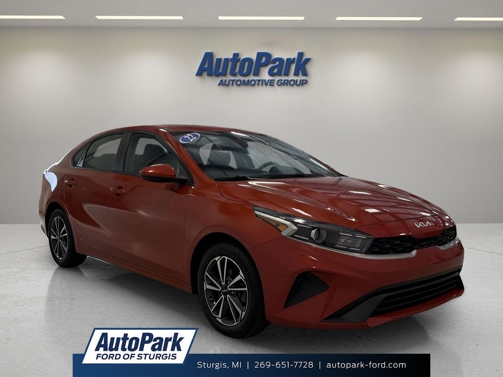 Certified 2022 Kia Forte LXS Sedan