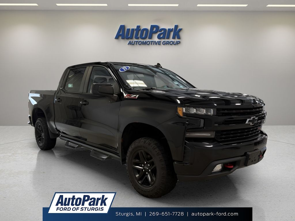 2019 Chevrolet Silverado 1500 LT Trail Boss 4X4 Crew Cab Short Box's photo