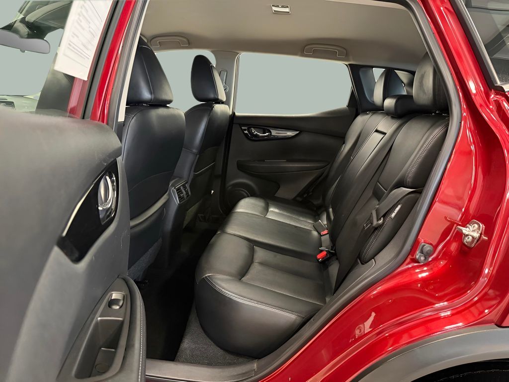 2022 Nissan Rogue Sport SL - Photo 29