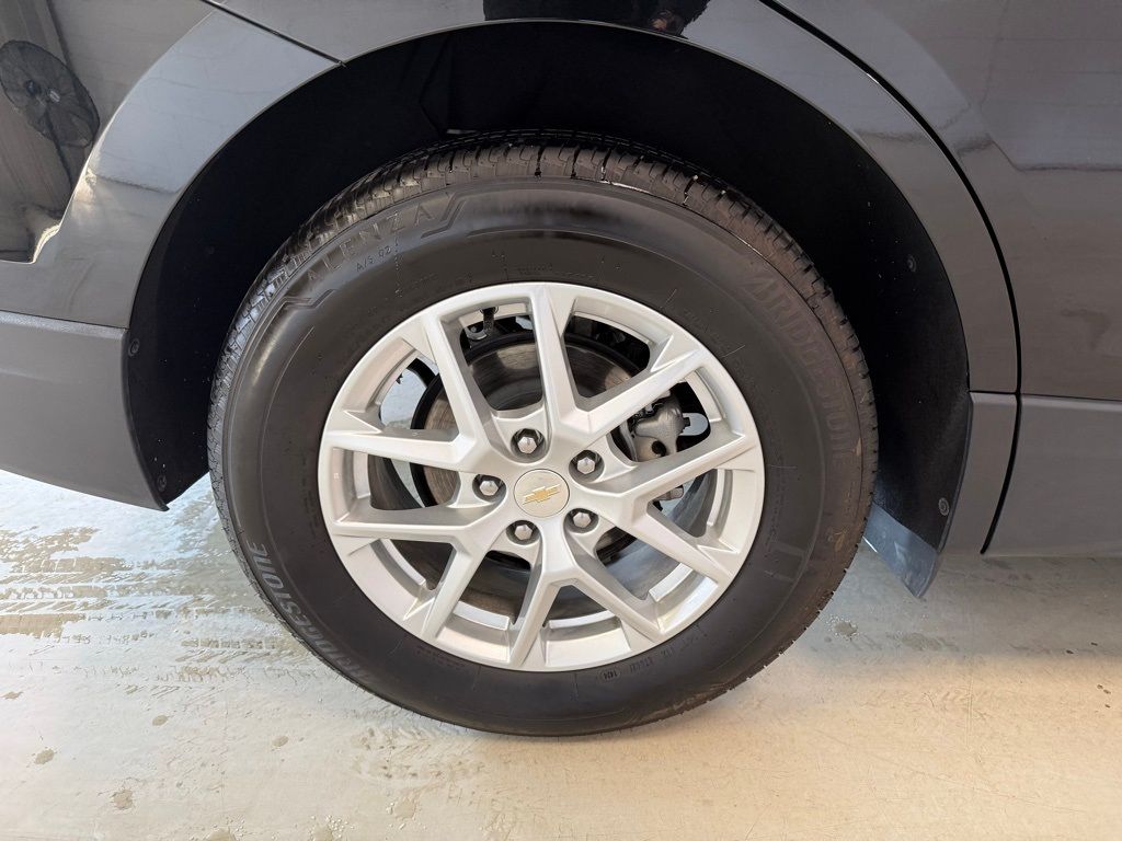 2024 Chevrolet Equinox LT - Photo 29