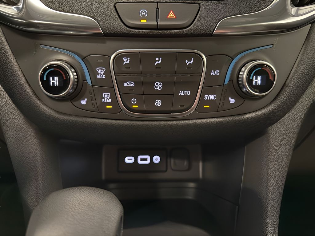 2024 Chevrolet Equinox LT - Photo 20
