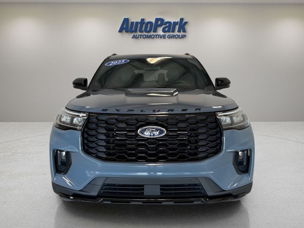 Used 2025 Ford Explorer ST-Line SUV