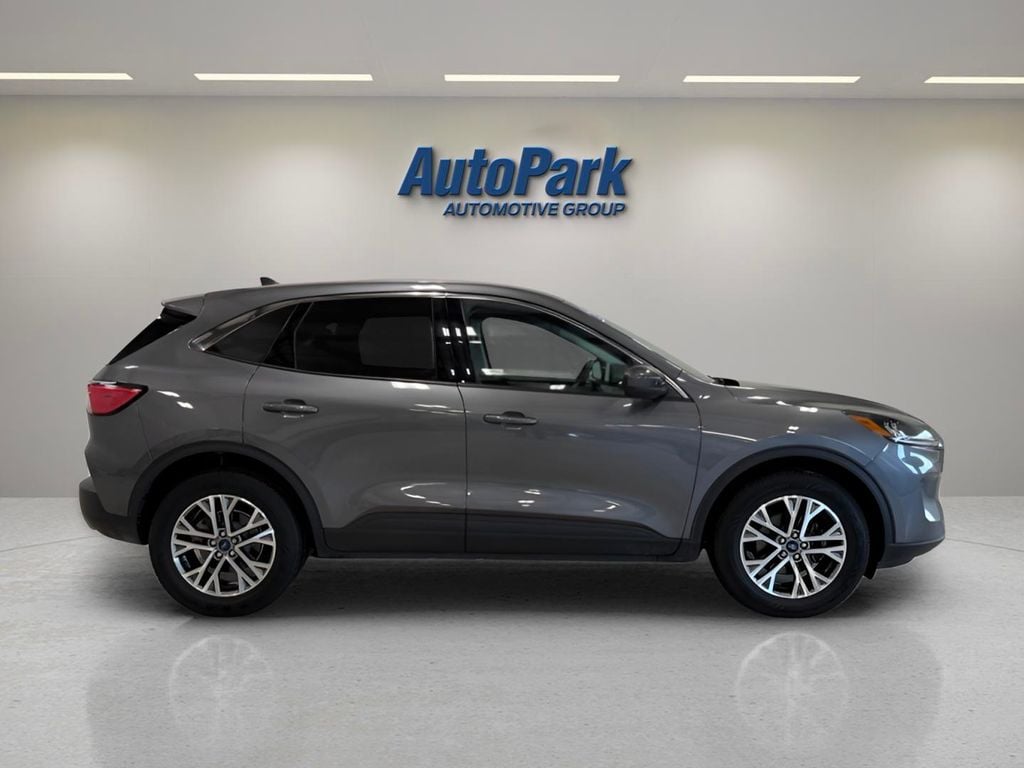 2022 Ford Escape SEL - Photo 8