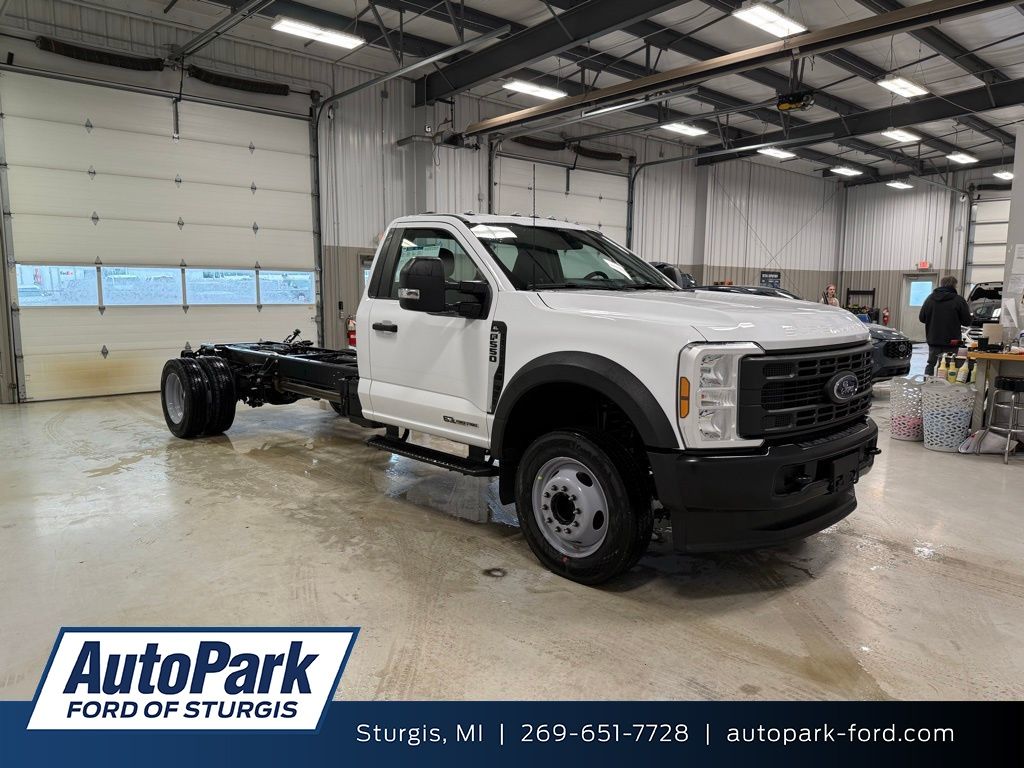 2026 Ford F-550 XL Regular Cab 205-In DRW's photo