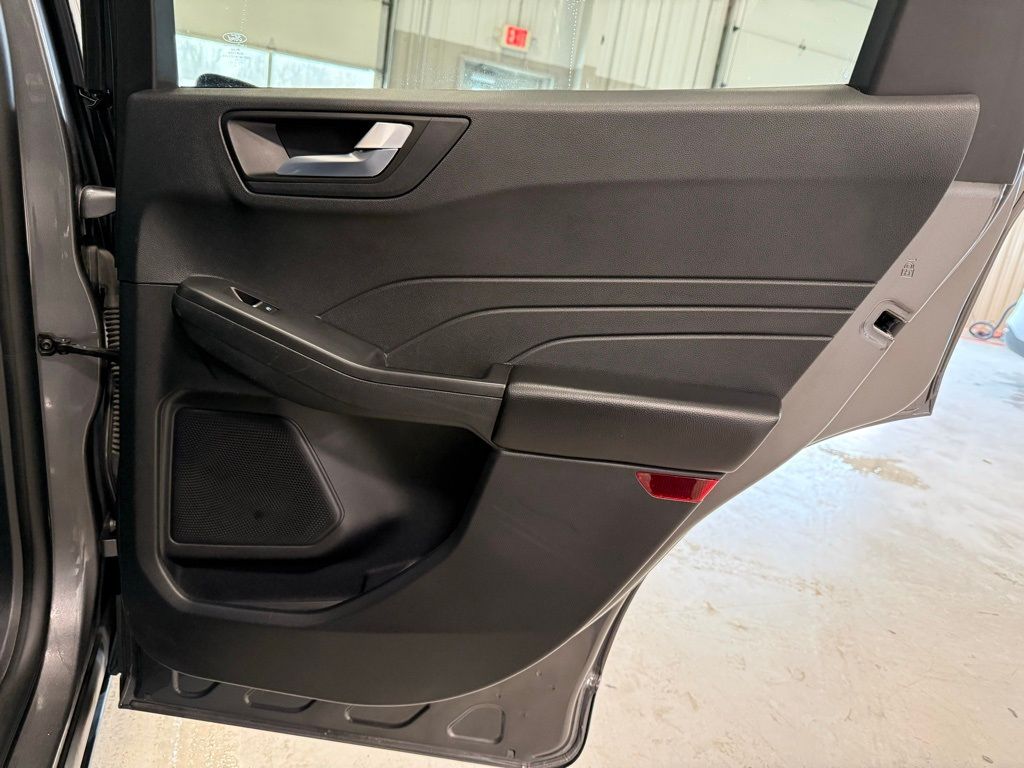 2022 Ford Escape SEL - Photo 25