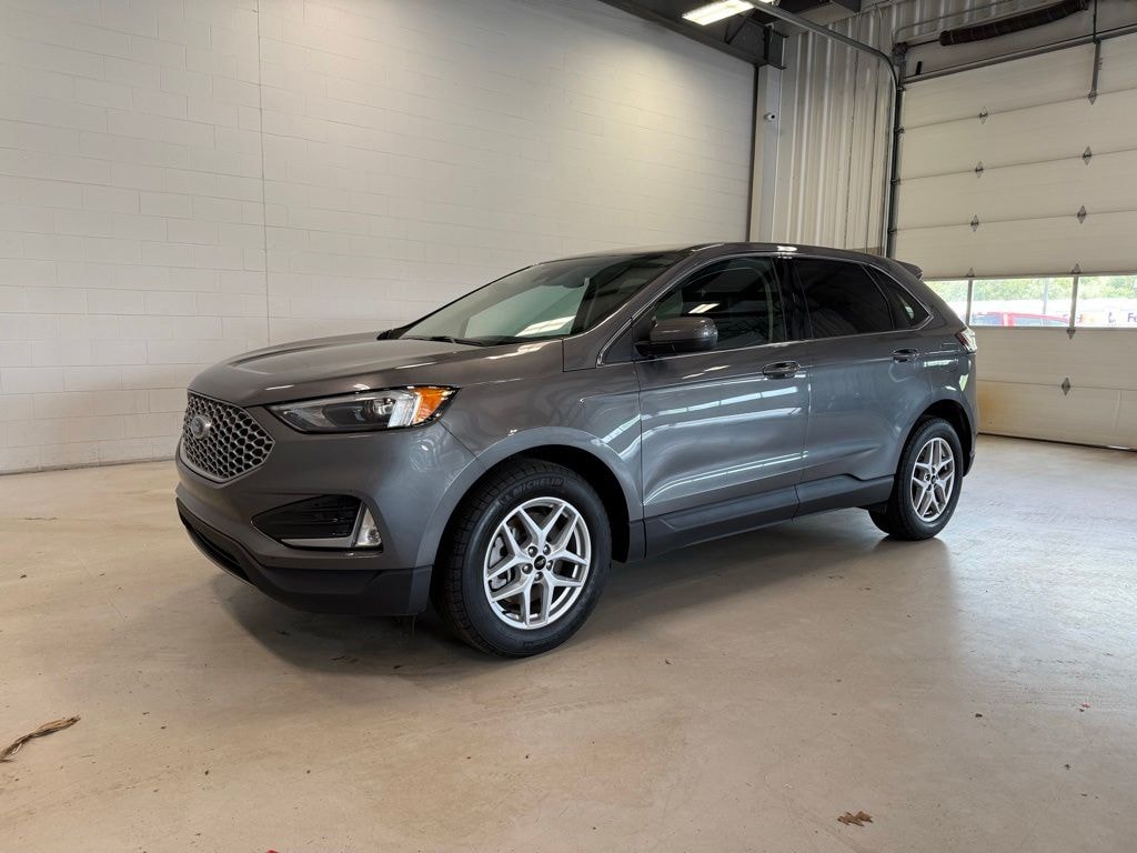 Certified 2024 Ford Edge SEL SUV