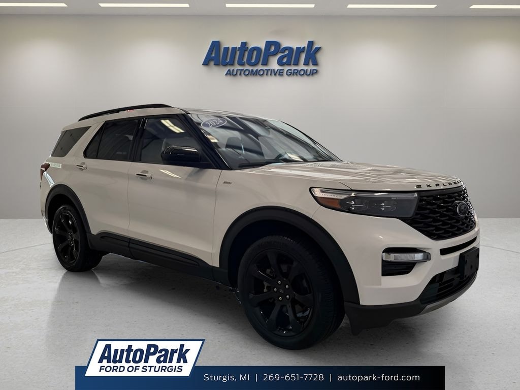 Certified 2024 Ford Explorer ST-Line SUV
