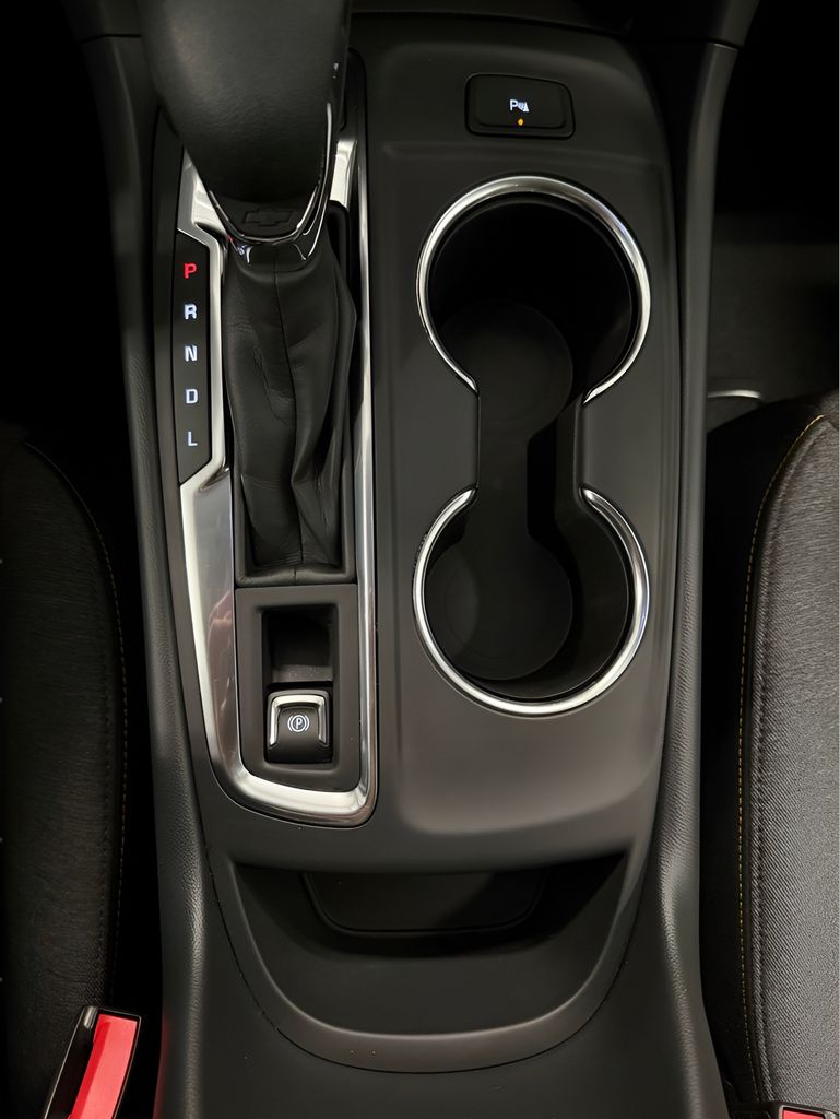 2024 Chevrolet Equinox LT - Photo 19