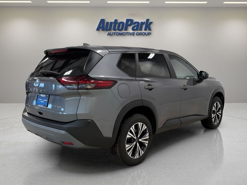 2023 Nissan Rogue SV - Photo 7