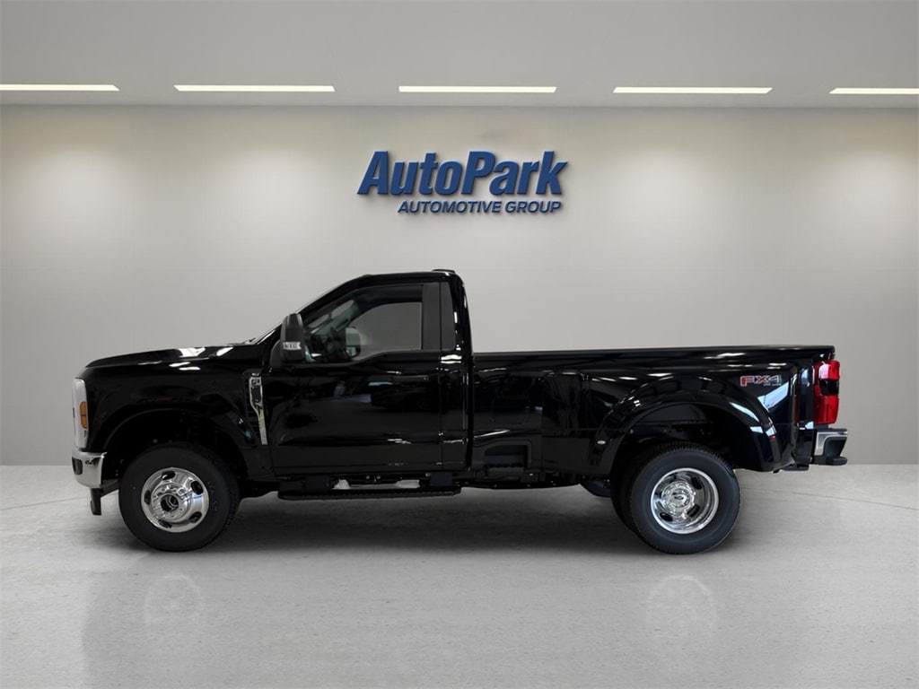 New 2026 Ford F-350SD XLT DRW Truck