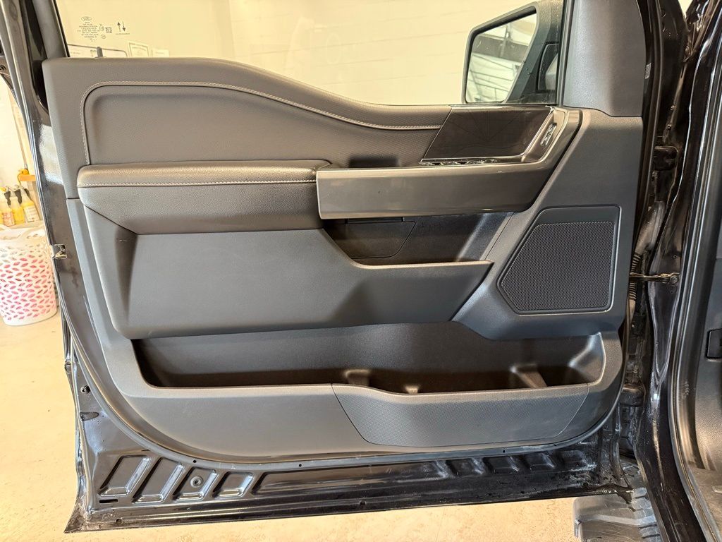 2022 Ford F-150 XLT - Photo 18