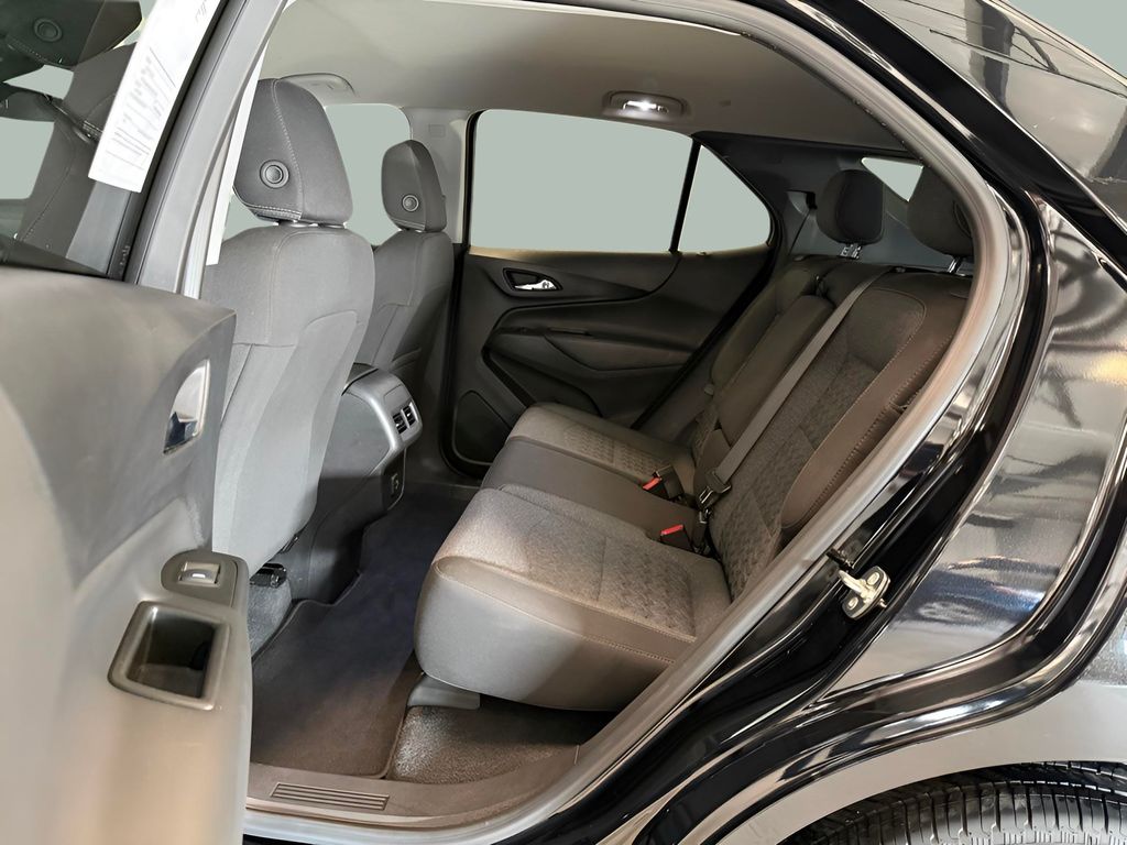 2024 Chevrolet Equinox LT - Photo 17