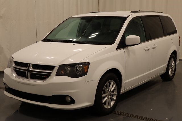 2020 Dodge Grand Caravan SXT photo 3