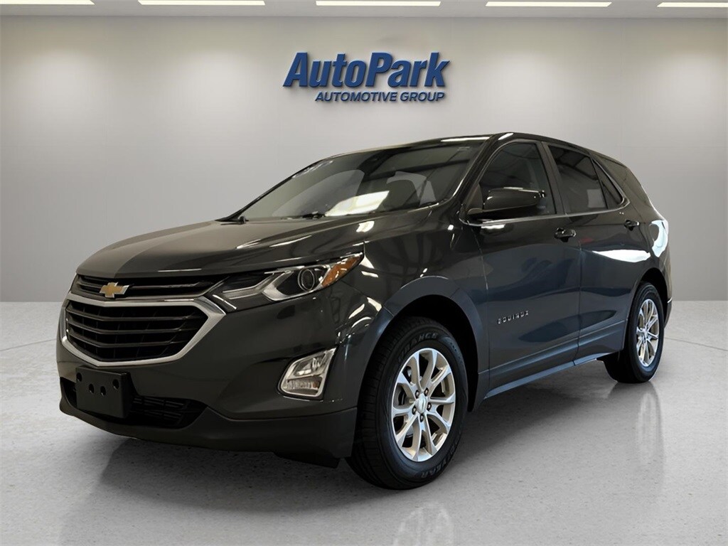 2021 Chevrolet Equinox LT photo 3