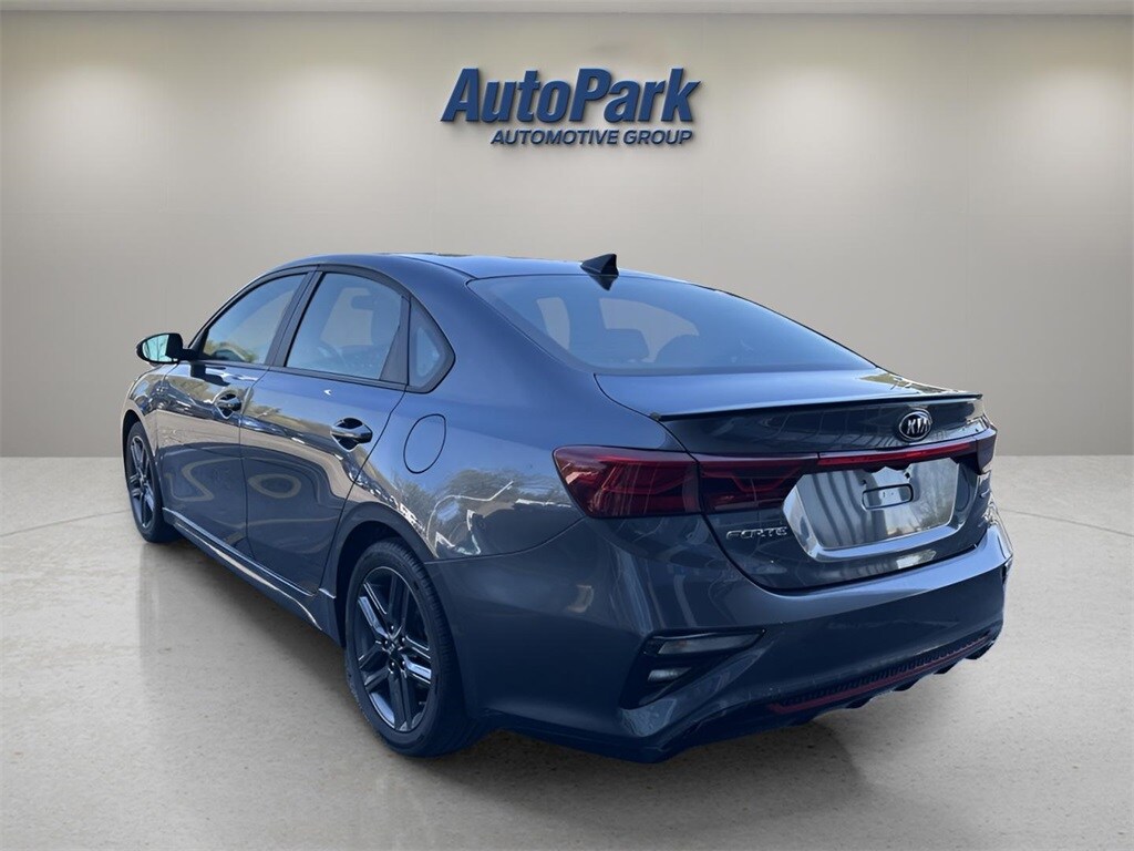 2021 Kia Forte GT-Line photo 4