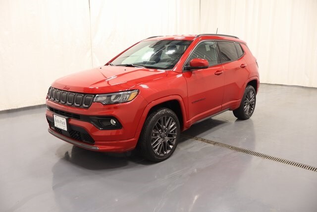 2022 Jeep Compass Limited photo 2