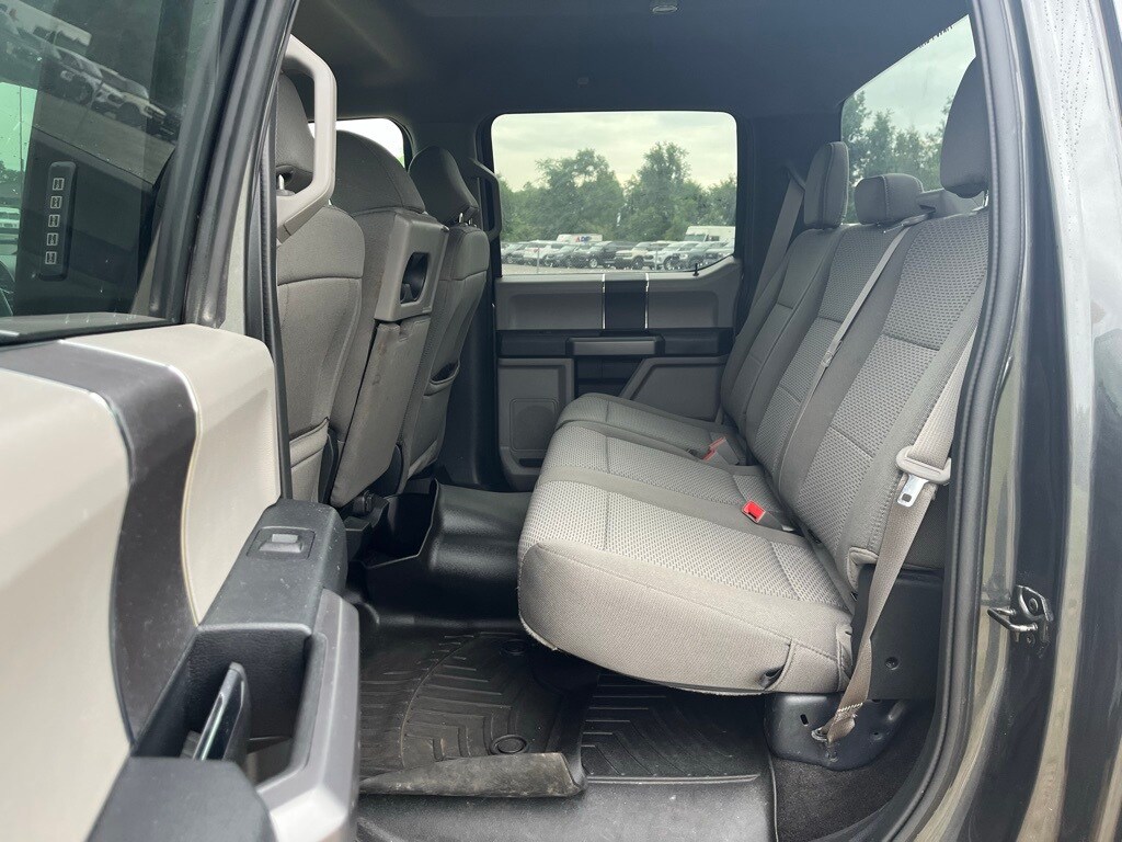 2019 Ford F-150 XLT photo 4