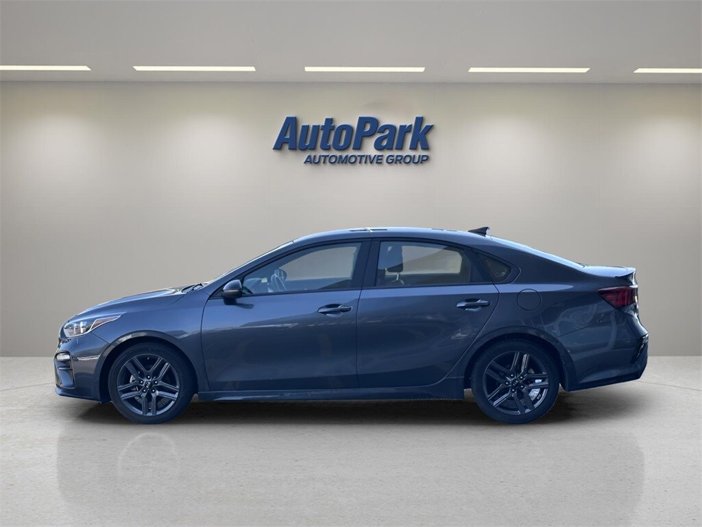 2021 Kia Forte GT-Line photo 3