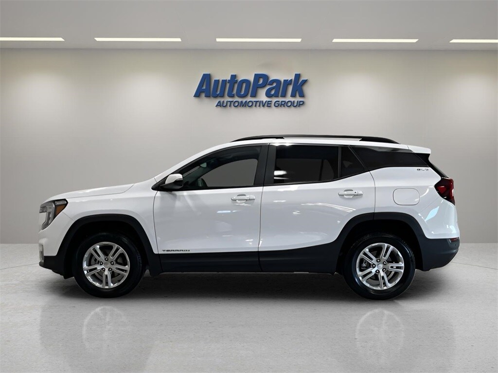 2023 Gmc Terrain SLE photo 4
