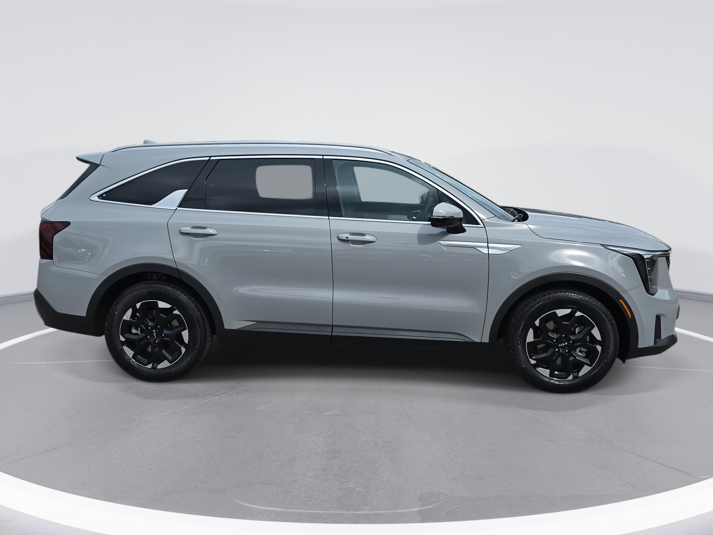 2026 Kia Sorento S photo 4