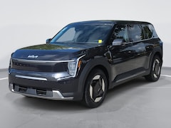 2026 Kia EV9 Light Long Range Light Long Range RWD