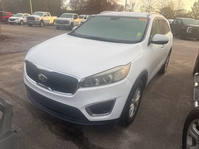 2016 Kia Sorento LX photo 2