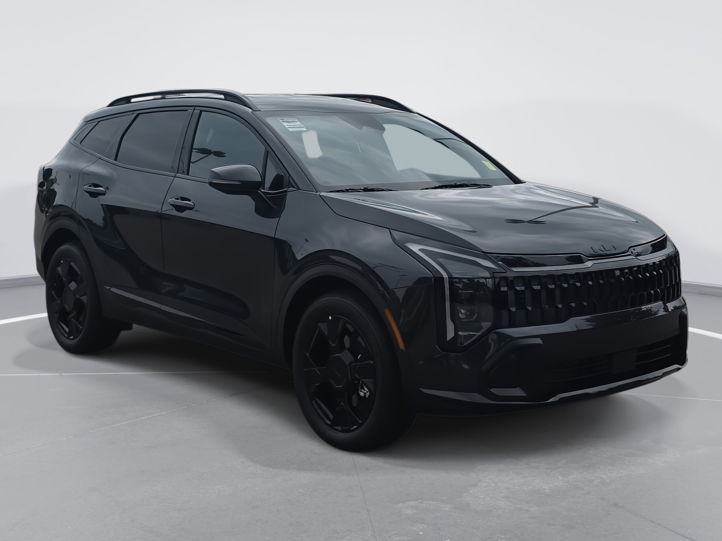 2026 Kia Sportage X-Line photo 2