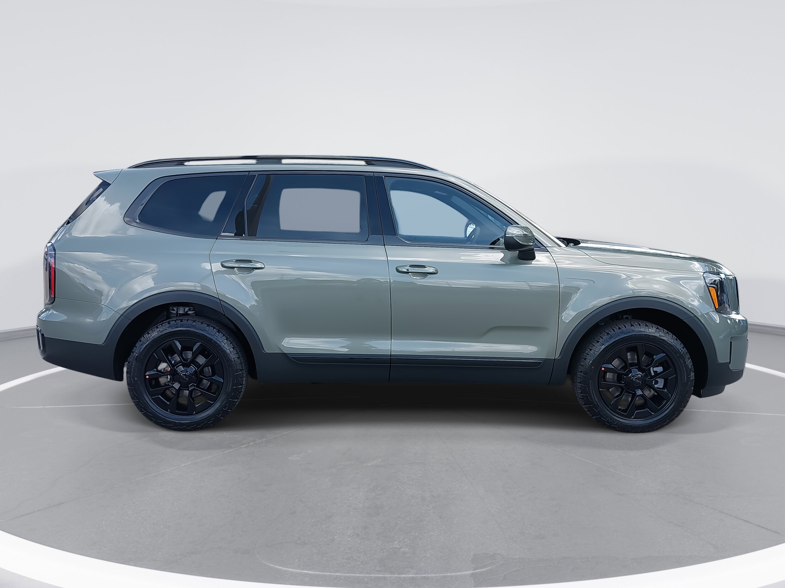 2025 Kia Telluride EX X-Pro photo 2