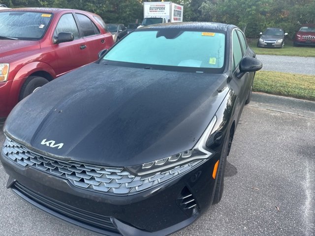 2022 Kia K5 LX photo 3