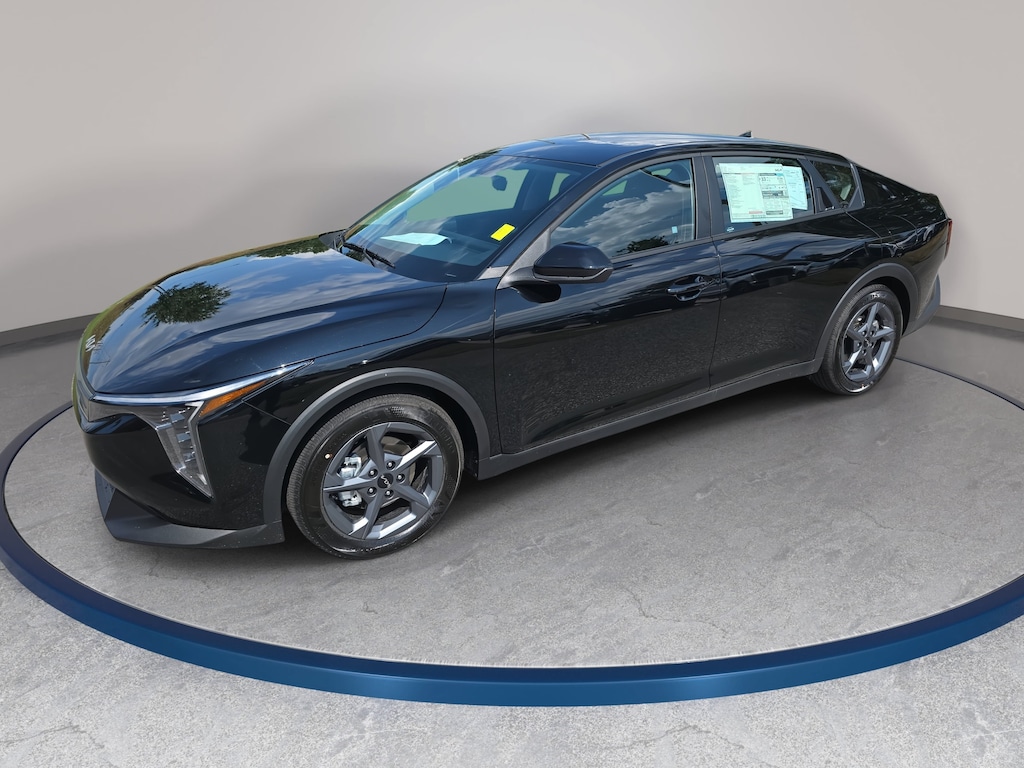 New 2026 Kia K4 LXS Sedan